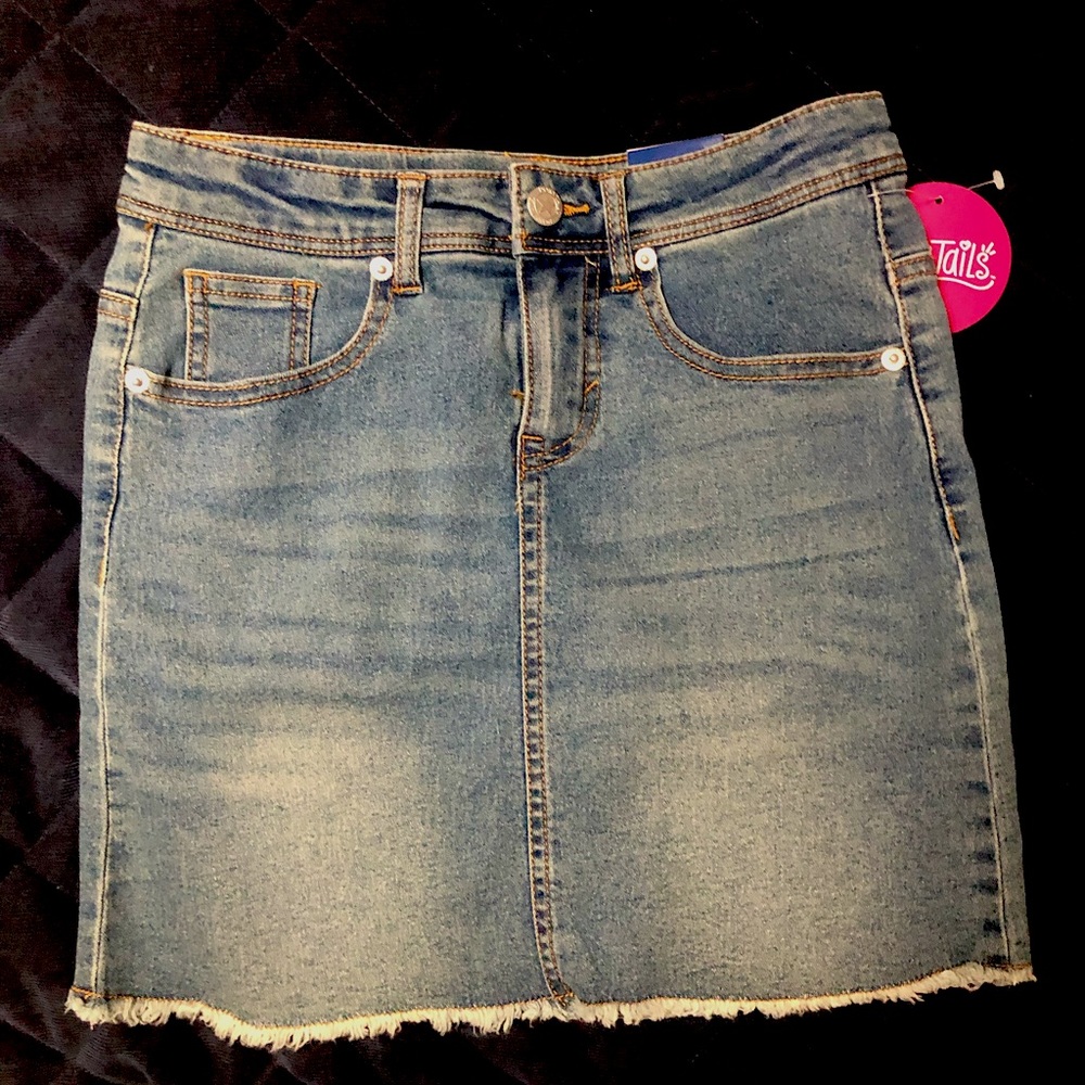 girls skirt